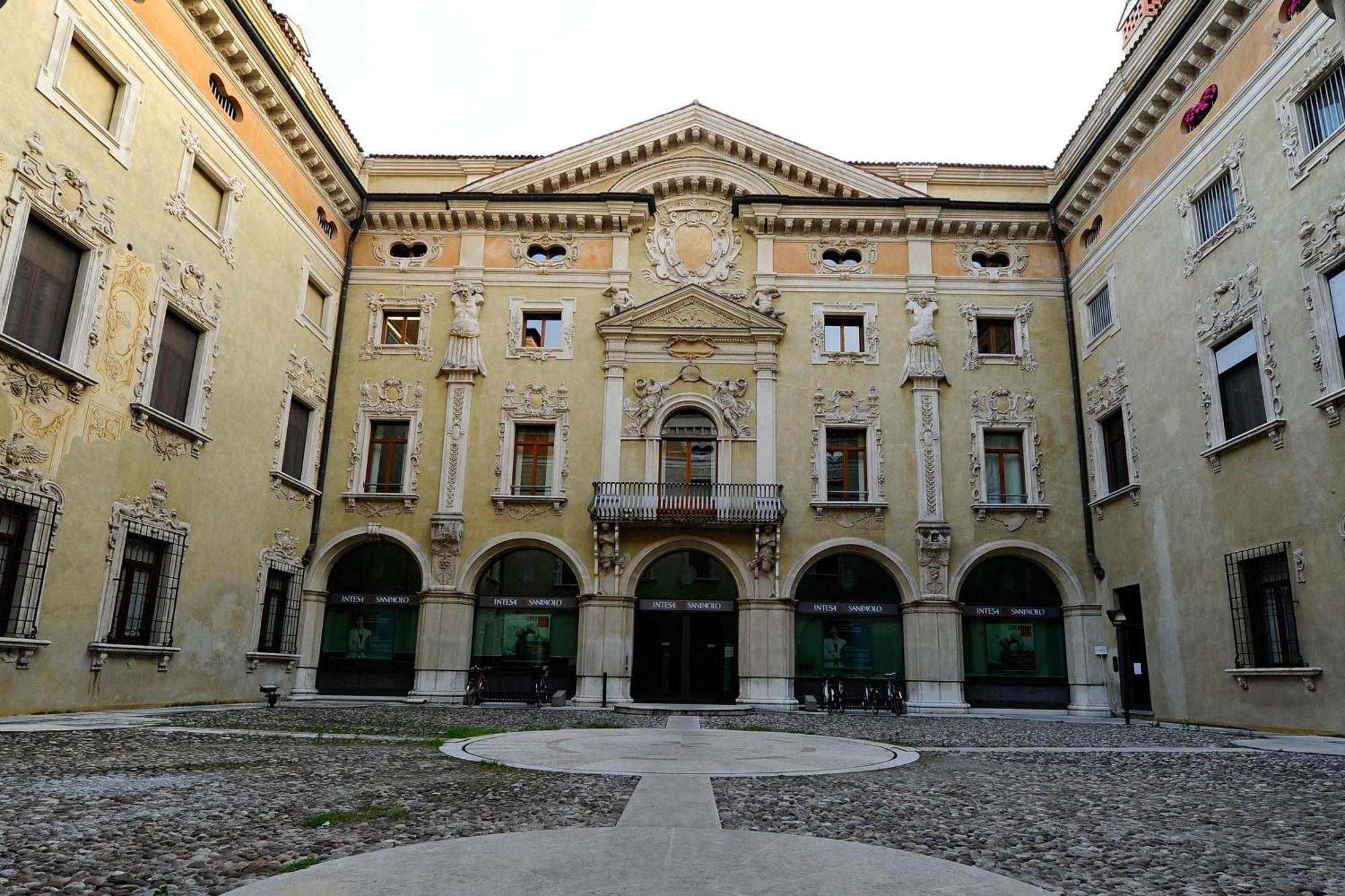 Hotel Casa Museo Palazzo Valenti Gonzaga Mantua Exterior foto