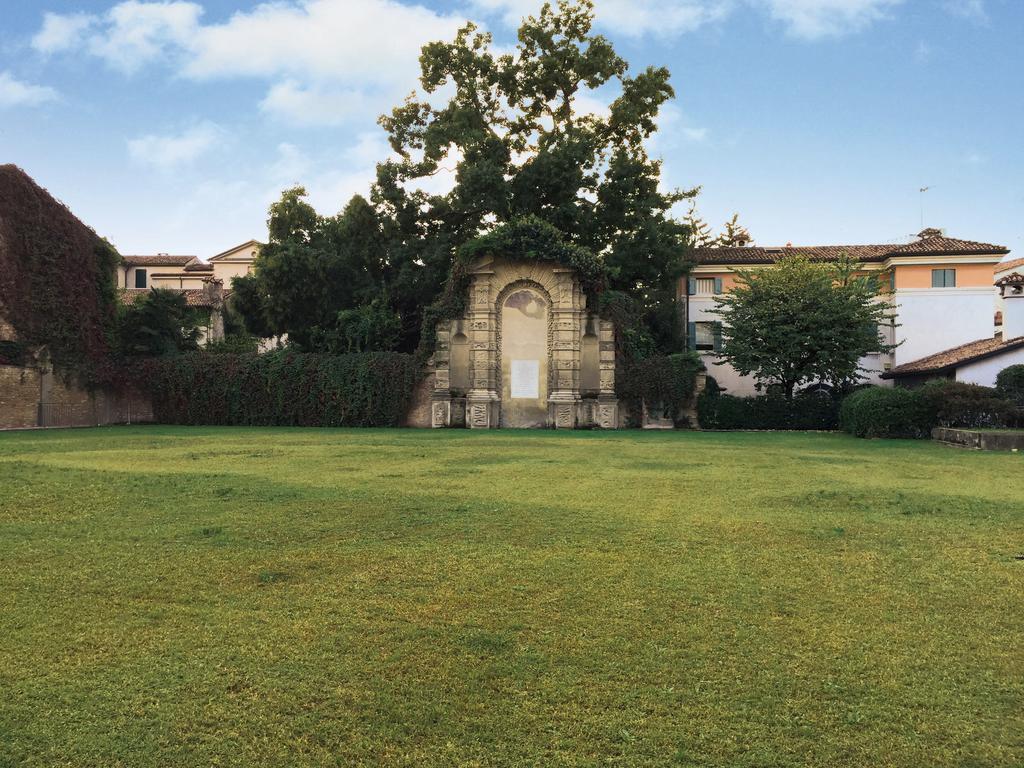 Hotel Casa Museo Palazzo Valenti Gonzaga Mantua Exterior foto